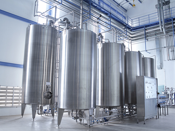 Finitura-linee-produzione-settore-chimico-farmaceutico-Reggio-emilia