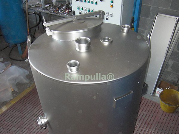officina-metallica-per-trattamento-superficiale-metalli-settore-alimentare-reggio-emilia